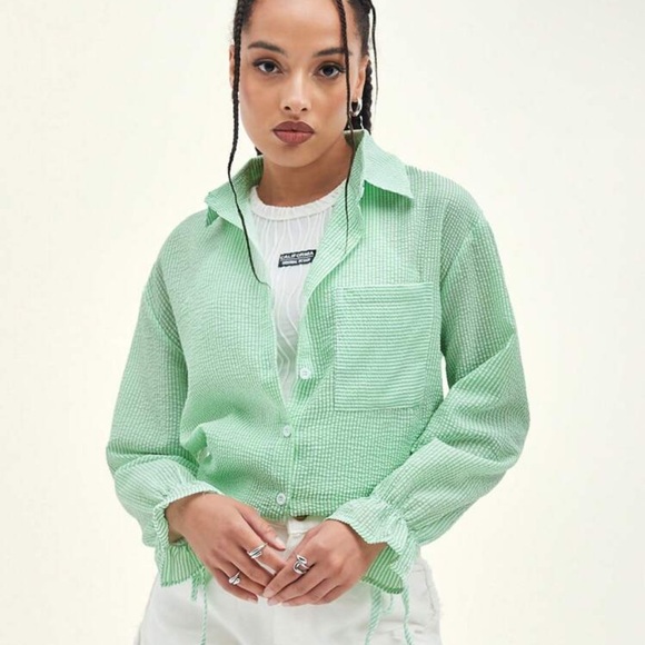 NWOT | SHEIN | Green Women's Ribbed Top - Picture 3 of 7